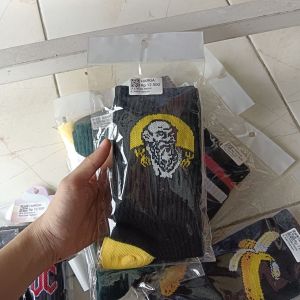 Kaos Kaki Branded Premium