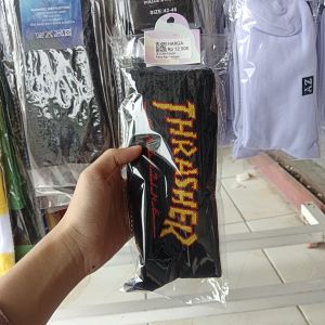 Kaos Kaki Fashion Thrasher 