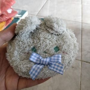 Dompet Koin Bulu