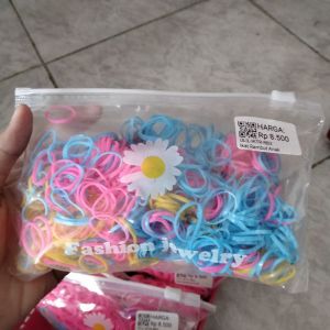Ikat Rambut Anak 