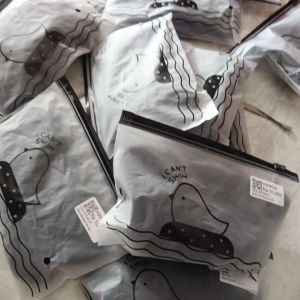 Ikat Rambut Pouch Hitam Isi 40