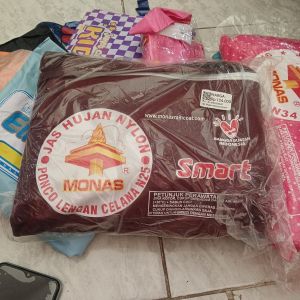 Jas Hujan Monas Smart Ponco Lengan
