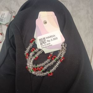 Gelang Fashion Strawberry