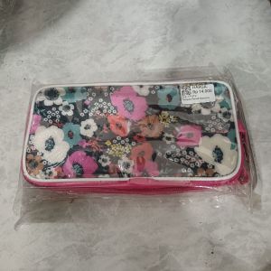 Tempat Pensil Stevanie