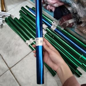 Kertas Metalik Biru