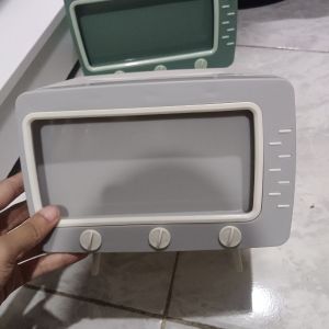 Tempat Tissue Model TV