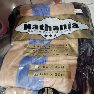Selimut Nathania/180x200/Motif