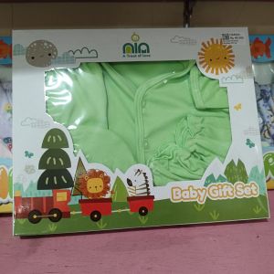 Nia Baby Gift Set Green