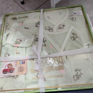 Yoku Set Baju Bayi/ Hijau