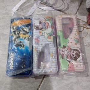 Tempat Pensil Karakter Set 