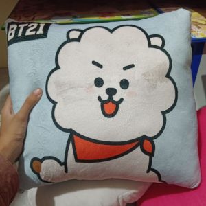 Bantal Motif BT12