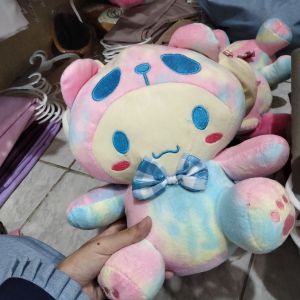 Boneka  Cinammon Roll Rainbow M