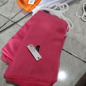Saudia/ Pink