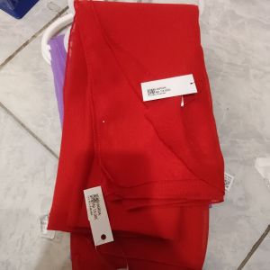 Bella Square/Merah Cabe