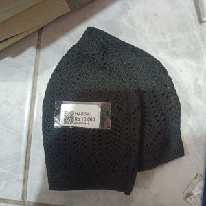 Peci Marcan Hitam