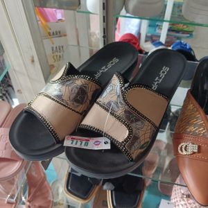 Sofia Slop Heels/Hitam/25.0