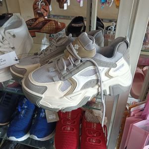 Cani Sepatu Fashion/Grey/37