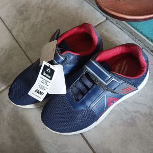 Aerostreet Spike/Navy/32