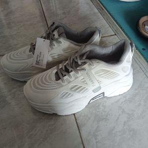 Cani Sepatu Fashion/White/37