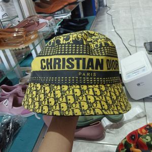 Topi Bucket Cristian Dior