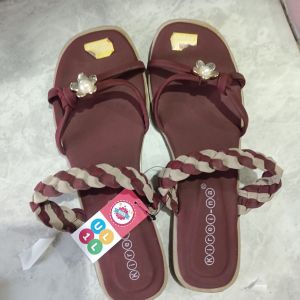 Sandal Dewasa/Cewek/Kirai/39