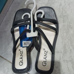 Glanz Sendal Fashion/Hitam