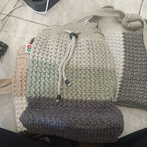Tas Rajut