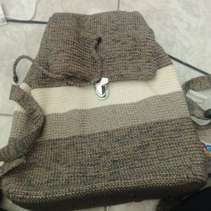 Tas Rajut