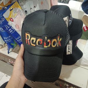 Topi Trucker Raebok