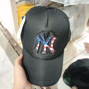 Topi Trucker 