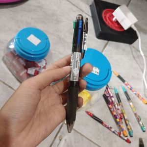 Bolpoin Weiyada Colour