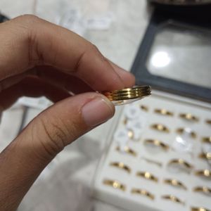 Cincin Titanium gold