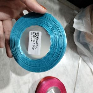 Pita Satin Biru