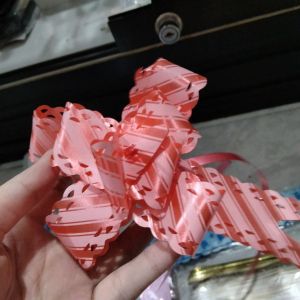 Pita Serut Merah