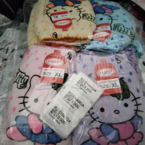 Mirip/ Motif/ Size XL