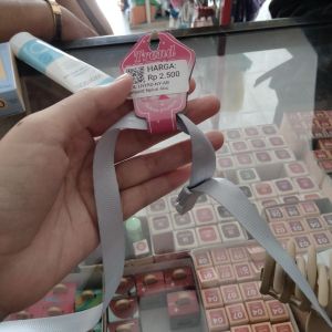 Lanyard Abu
