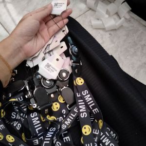 Lanyard Smile Hitam