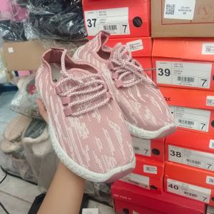 Zeodda Spot Pink/38