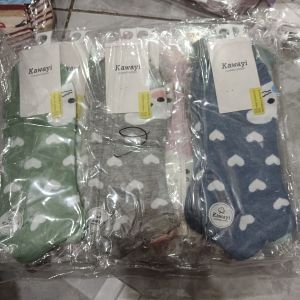 Kaos Kaki Fashion Kawayi