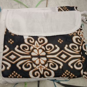 Mukena Amanis Motif Batik Putih