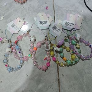 Gantungan Hp