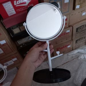 Multifunctionalon Jewellry Mirror 