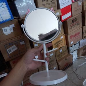 Multifunctionalon Jewellry Mirror 