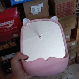 Cermin Karakter Pink 
