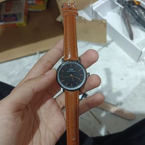 Jam Tangan Dewasa