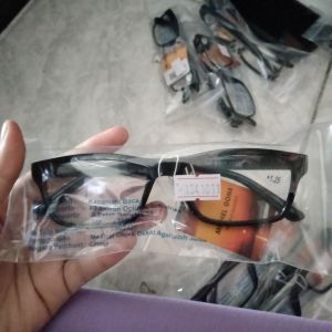 Kacamata Baca +1.25