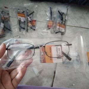 Kacamata Baca +1