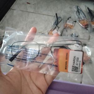 Kacamata Baca  +1.50