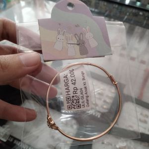 Gelang Anak Bunga