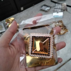 Bross Permata Blackwhite Kotak